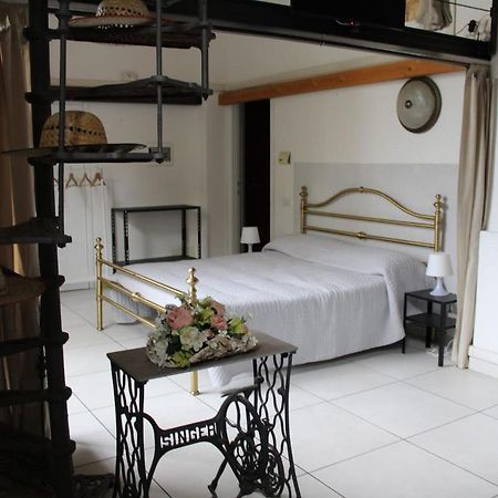 Un Loft Solo Per I Tuoi Occhi Apartment Bergamo Exterior foto